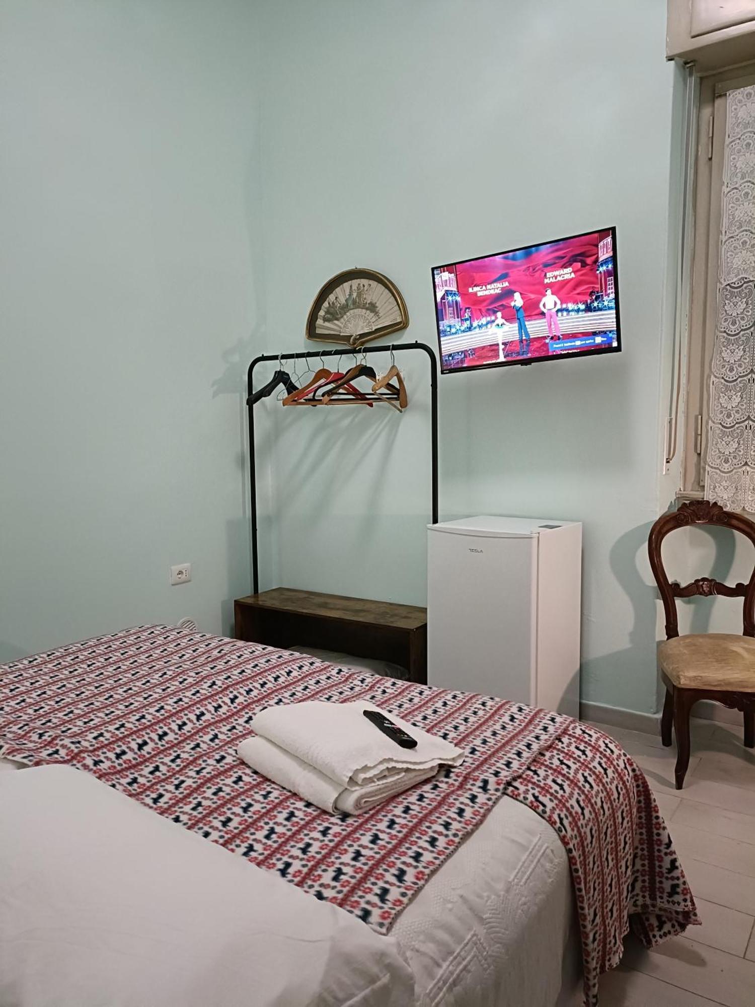 Chez Mavipagi B&B Верона Екстериор снимка